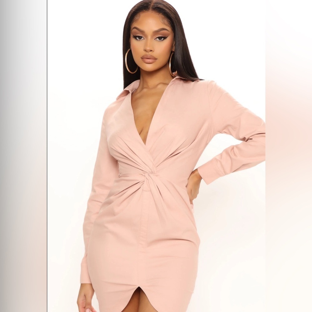 NWT Fashion Nova Full Grown Knot Dress - Sz Small  EA096